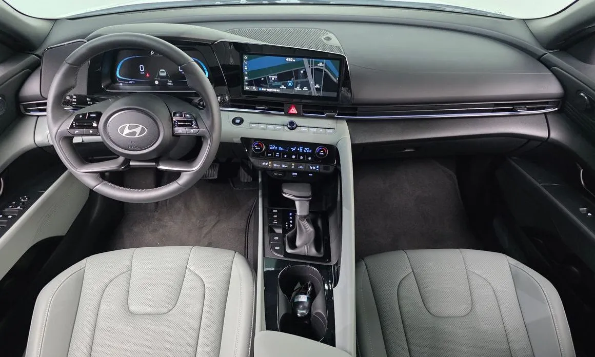 Hyundai AVANTE — фото 6