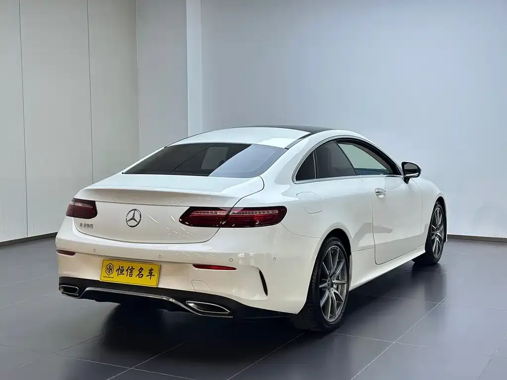 Mercedes-Benz E-Class (Import) — фото 3