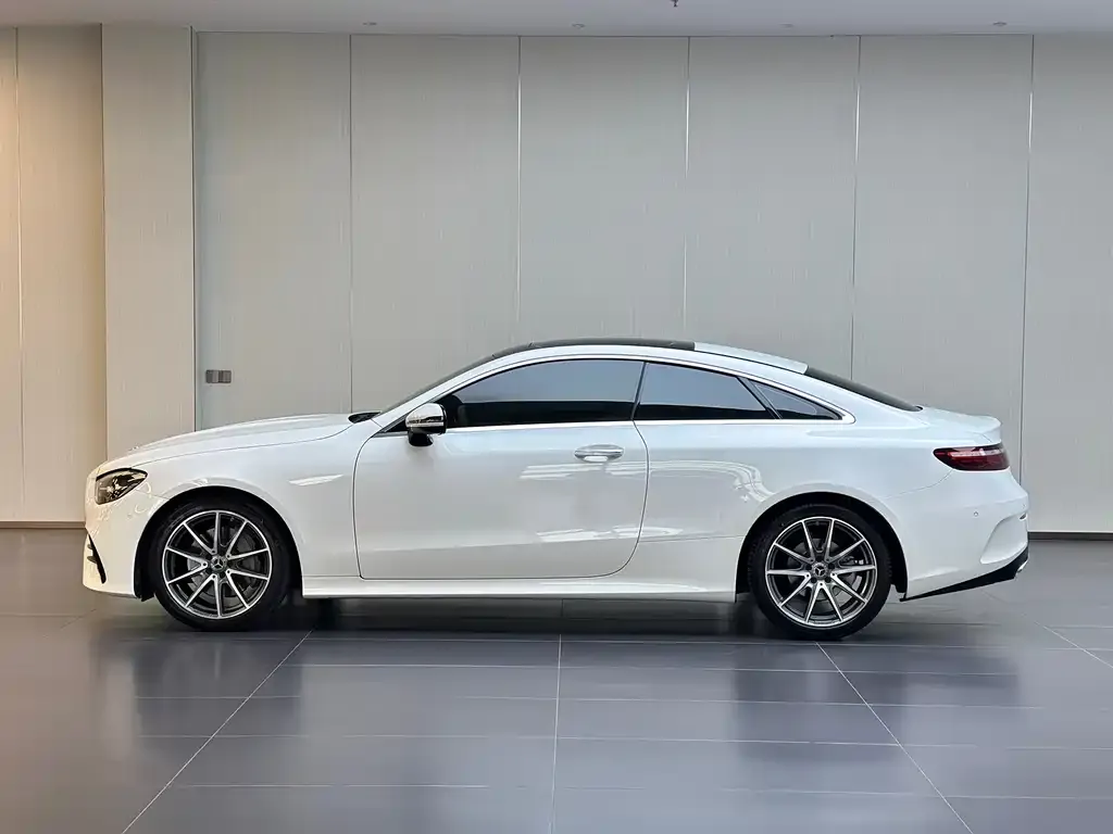 Mercedes-Benz E-Class (Import) — фото 2