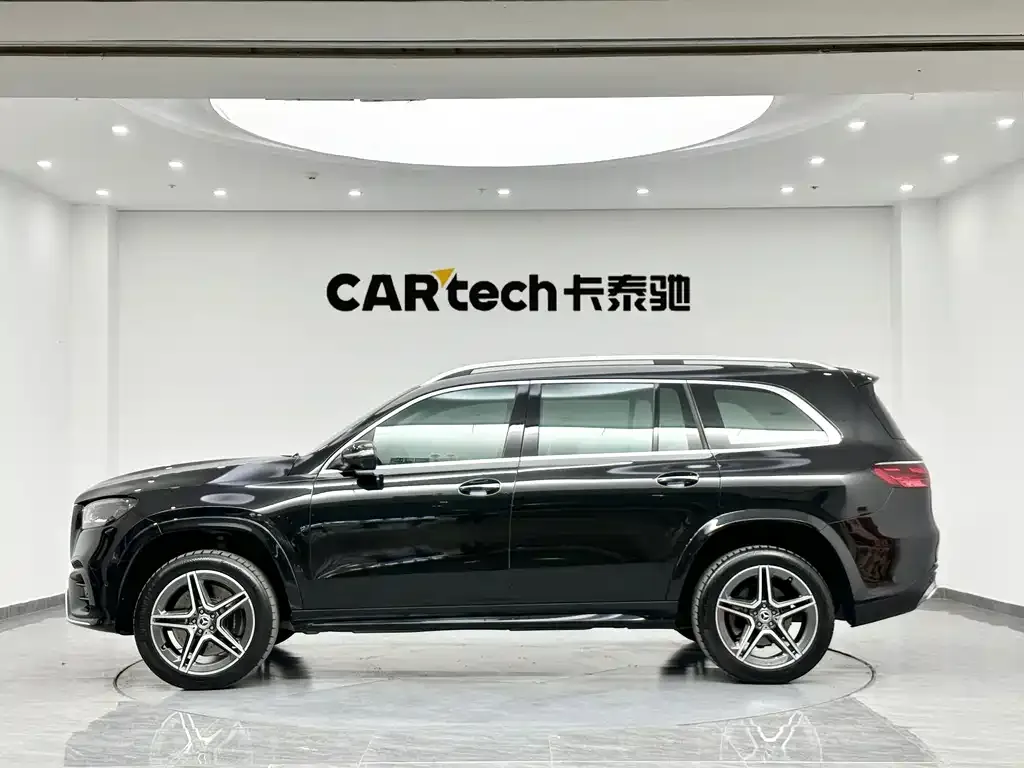 Mercedes-Benz GLS — фото 9