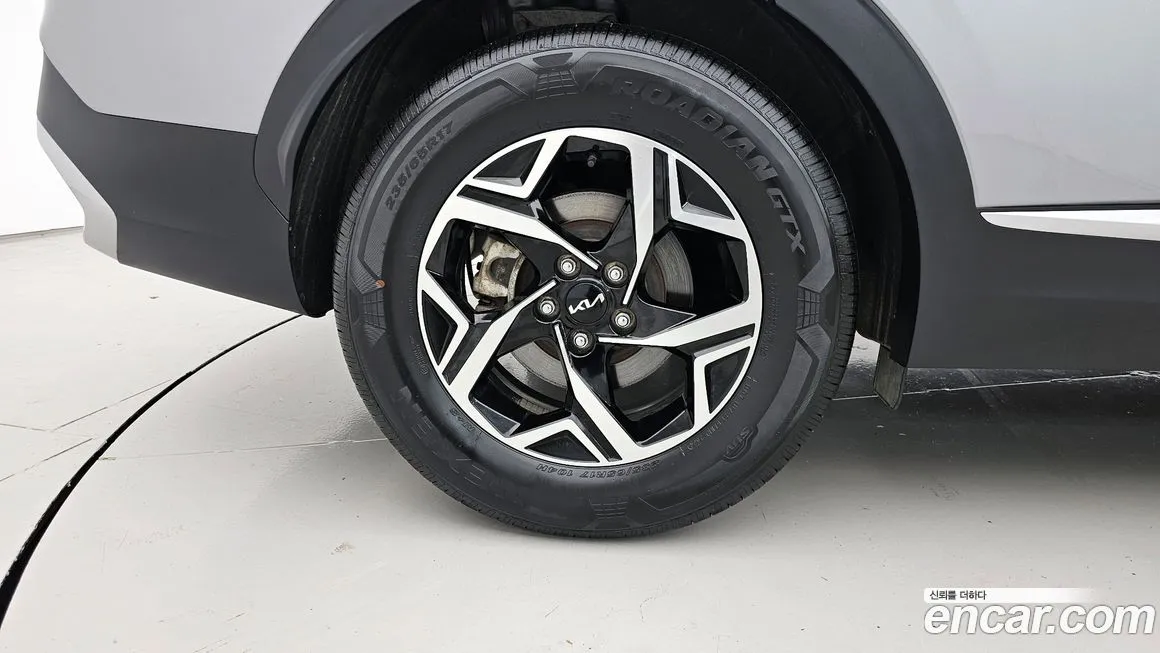 Kia Sportage — фото 6