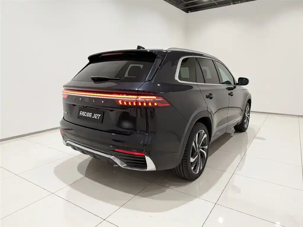 Geely Xingyue L — фото 4