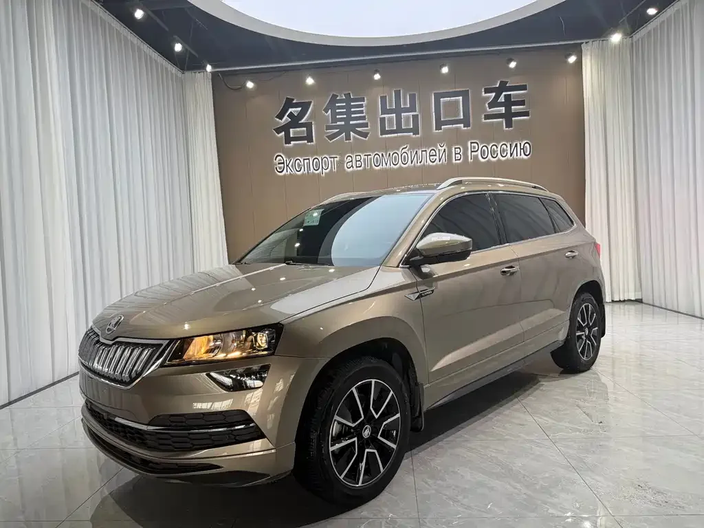 Skoda Karoq — фото 1