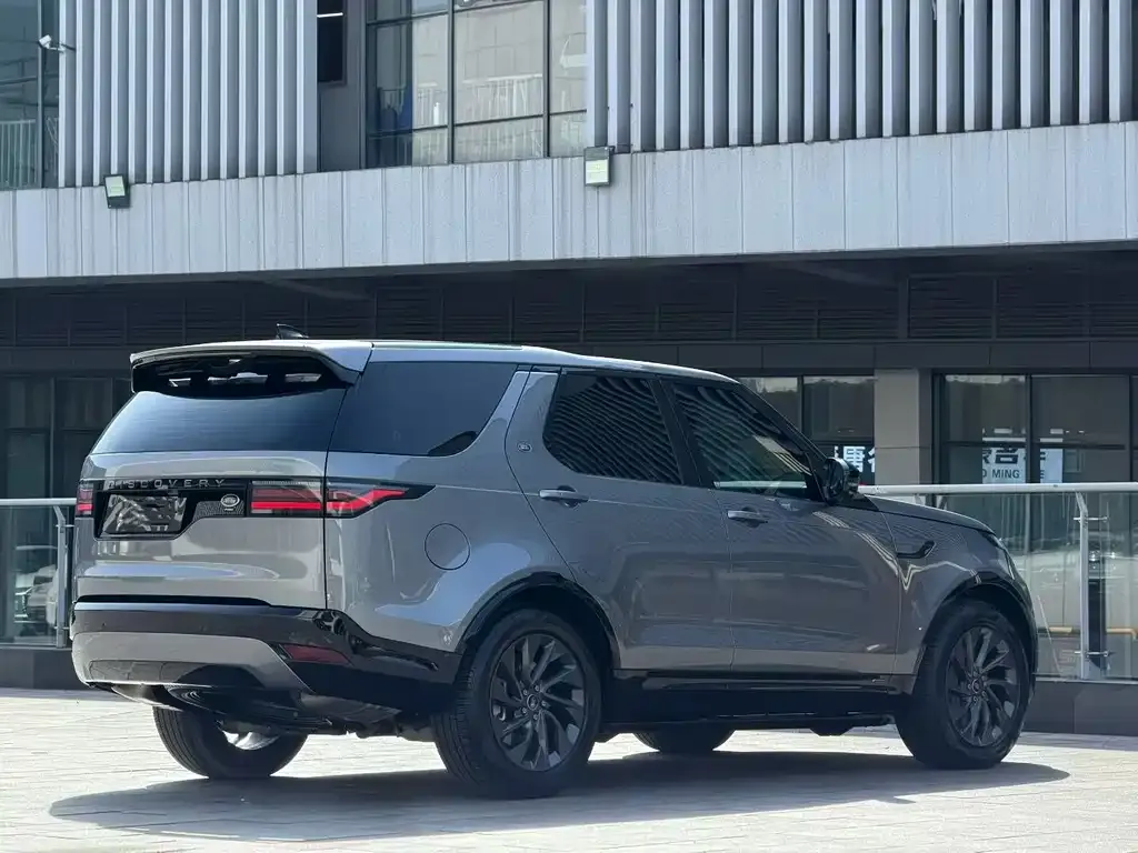 Land Rover Discovery — фото 8
