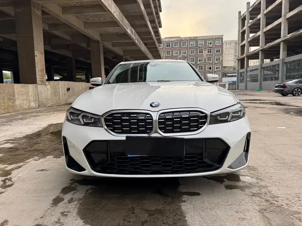 BMW 3 Series — фото 1