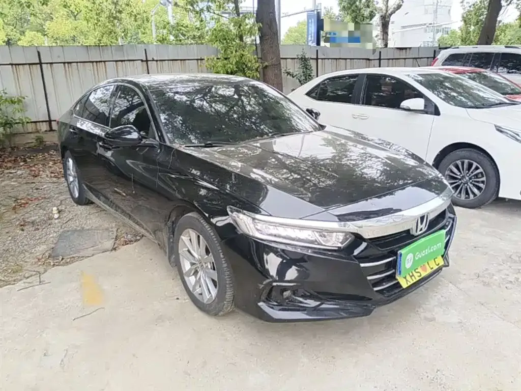 Honda Accord — фото 6
