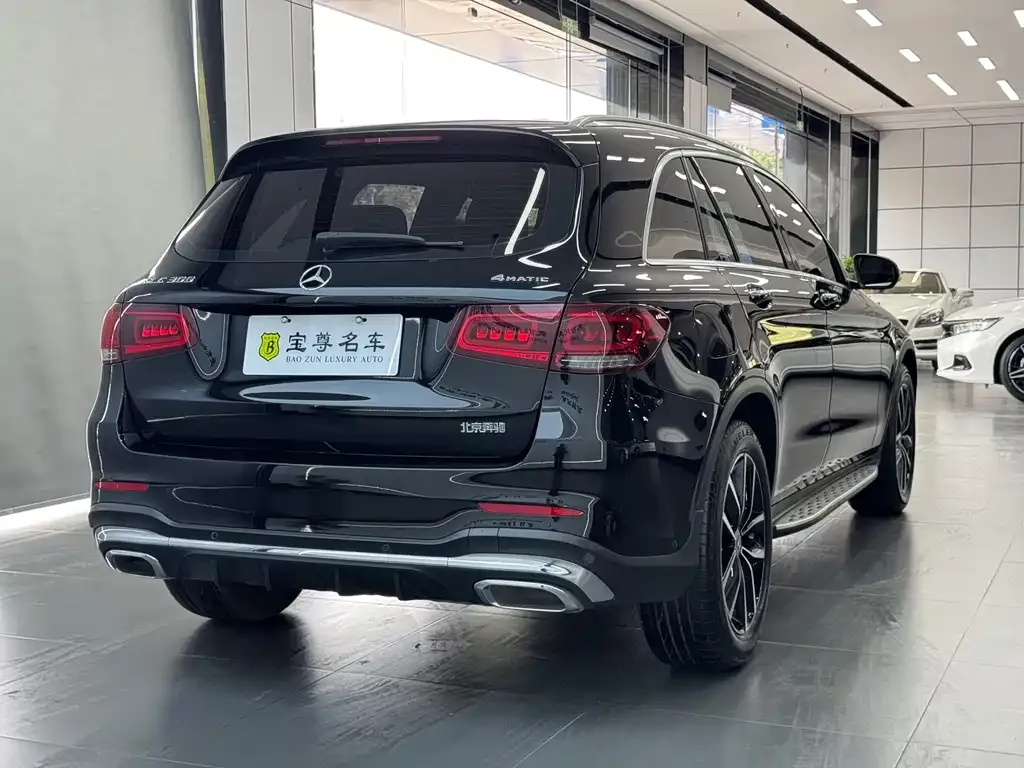 Mercedes-Benz GLC — фото 4