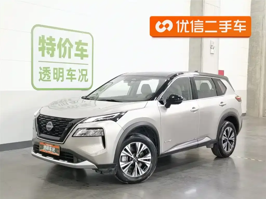Nissan X-Trail — фото 1