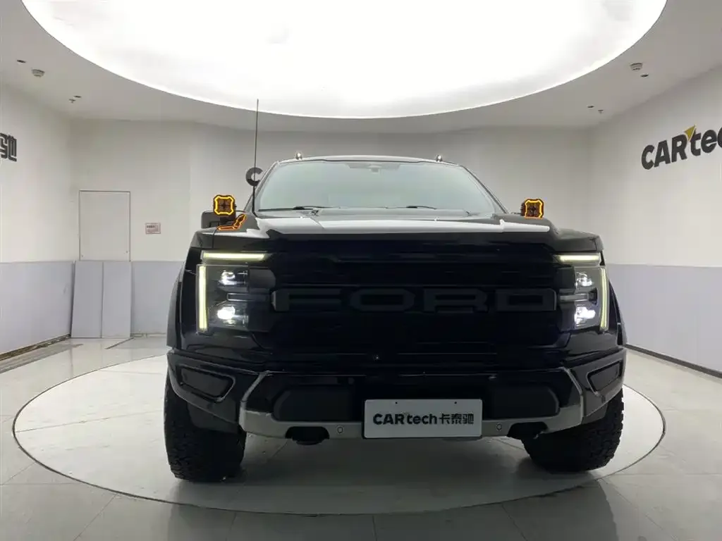 Ford F-150 Raptor — фото 6