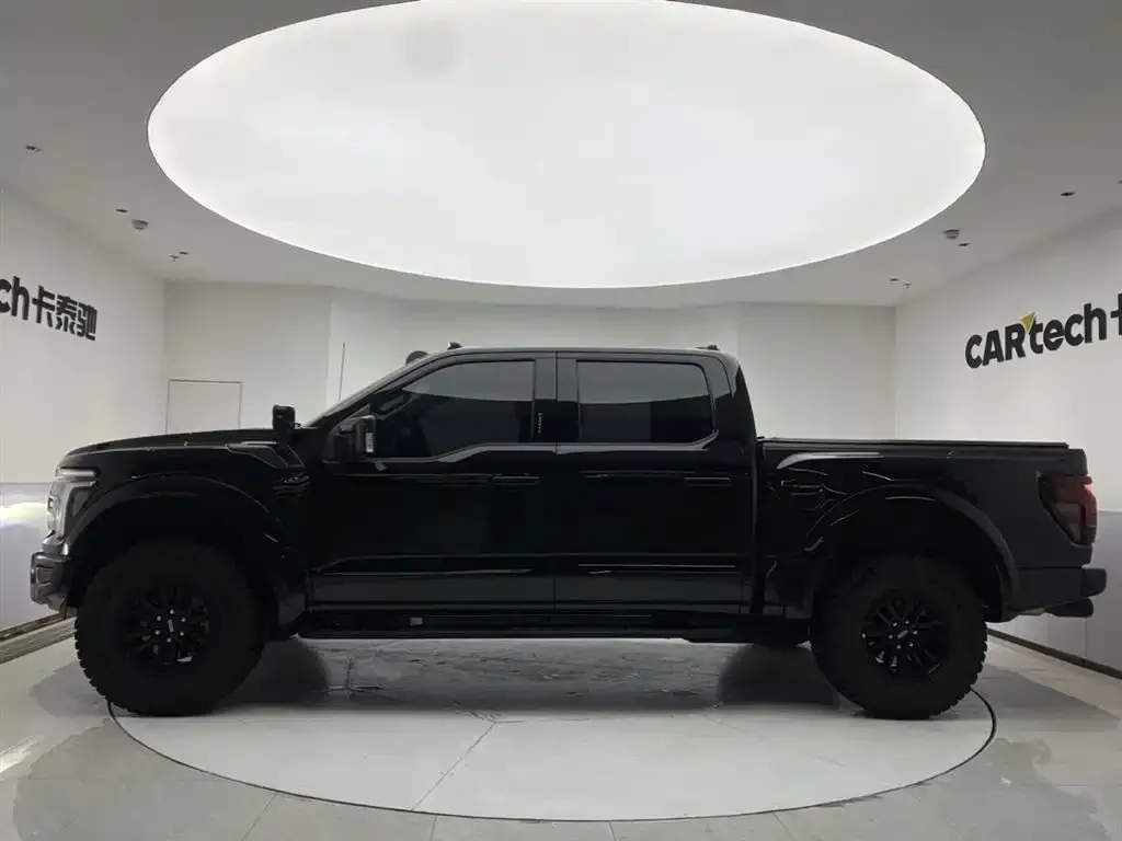 Ford F-150 Raptor — фото 5