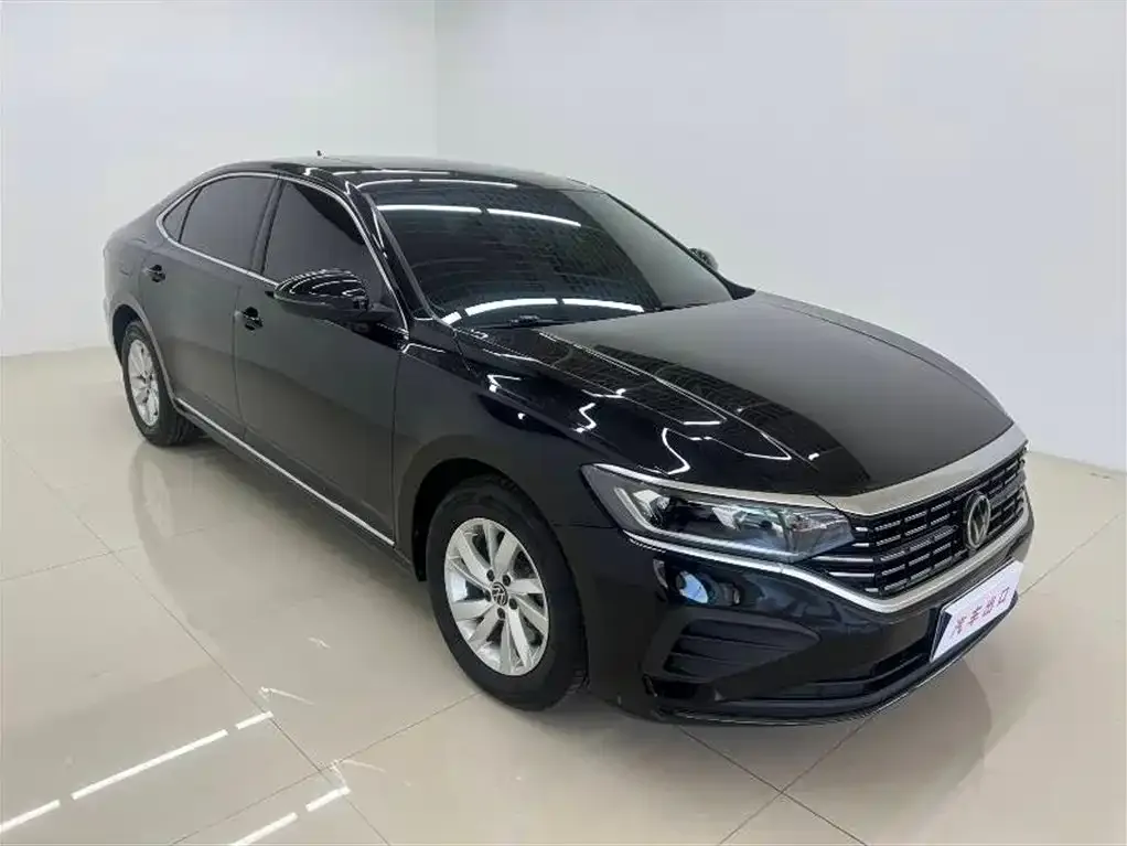 Volkswagen Passat — фото 3