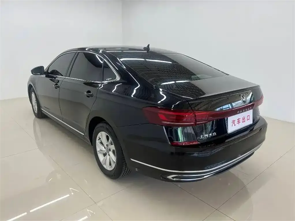 Volkswagen Passat — фото 5
