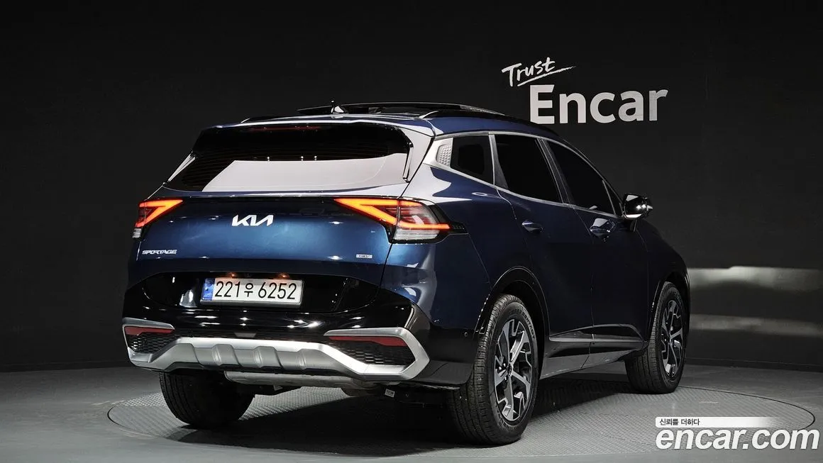 Kia Sportage — фото 7