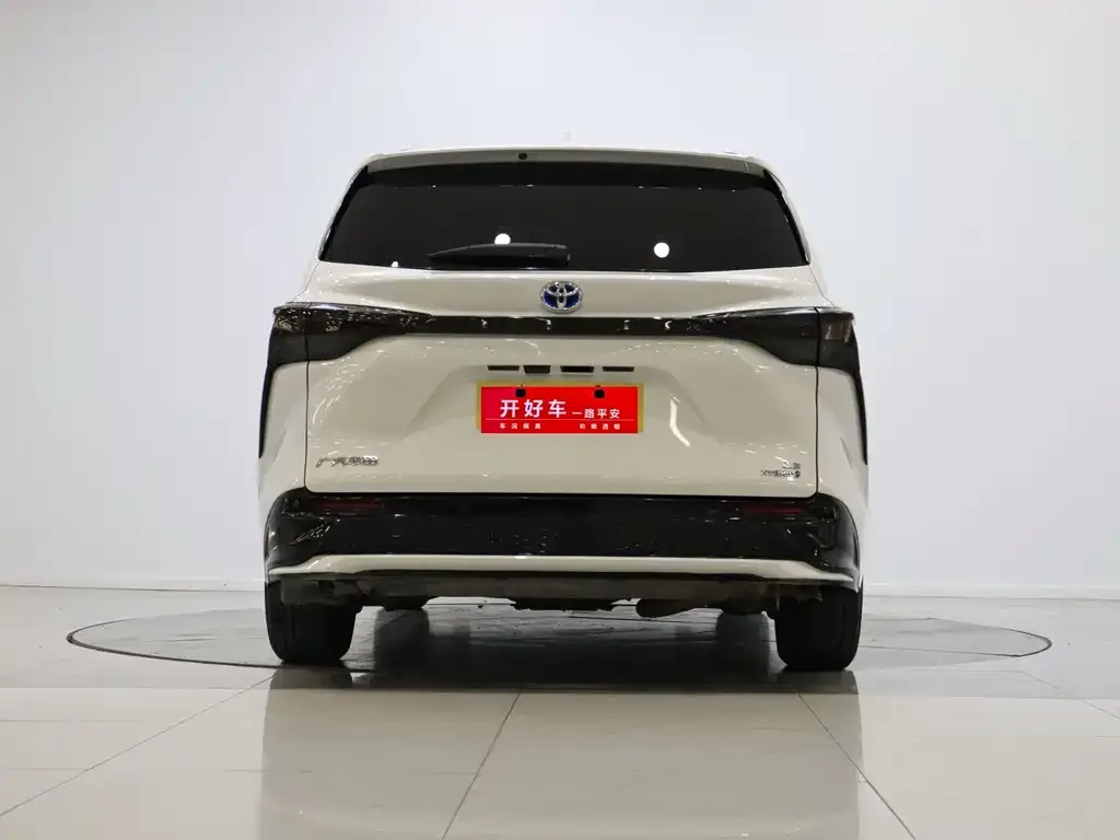 Toyota Sienna 2023 из CN, фото 8