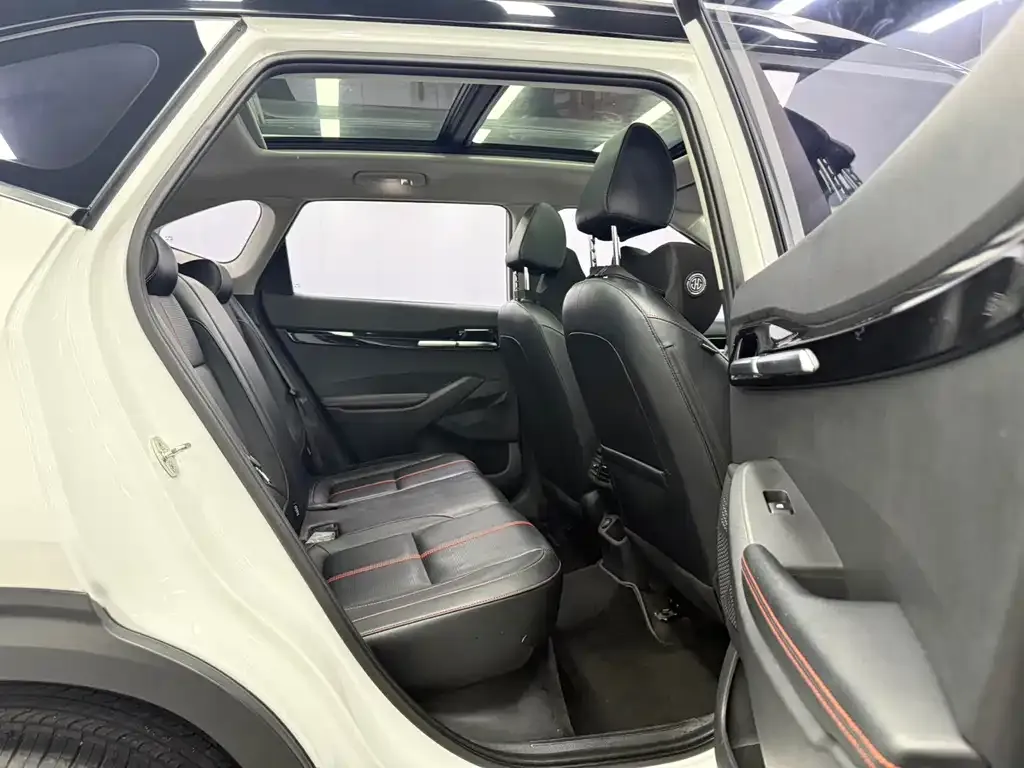 Kia KX3 2022 из CN, фото 9