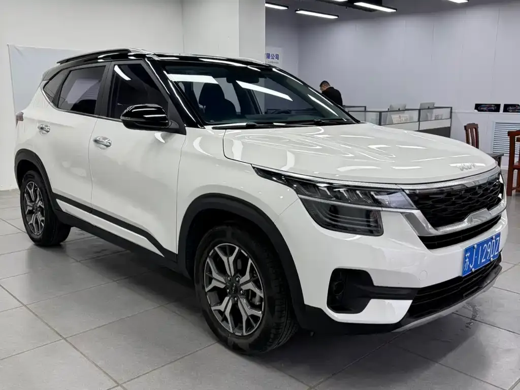 Kia KX3 2022 из CN, фото 5