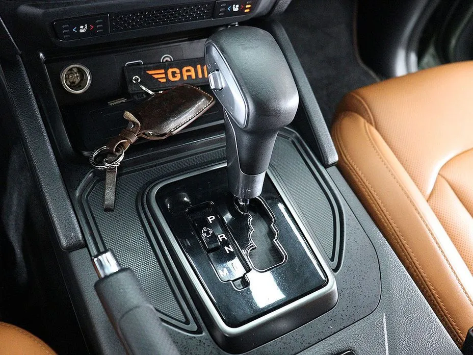 KG Mobility (Ssangyong) Rexton — фото 10