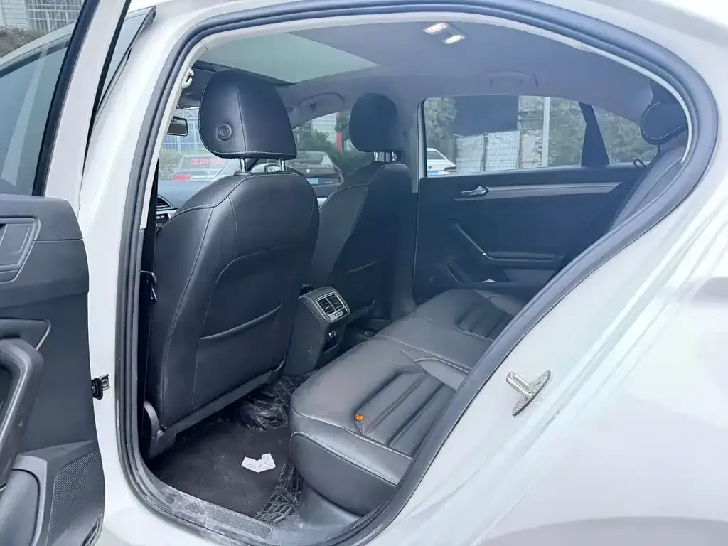 Volkswagen Lamando 2021 из CN, фото 3