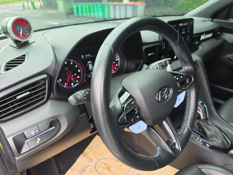 Hyundai Veloster 2021 из KR, фото 3