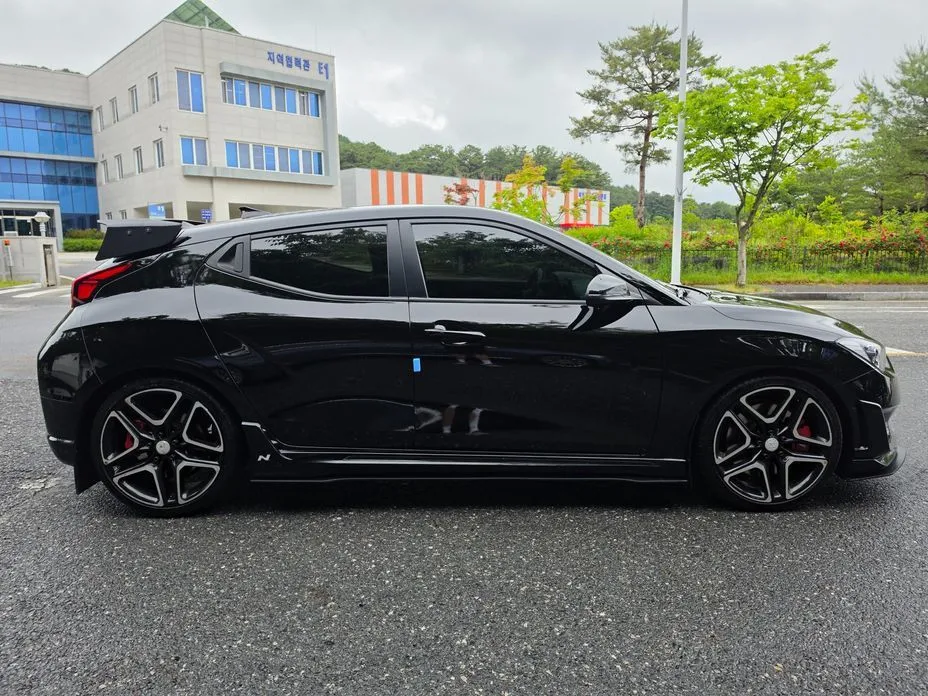 Hyundai Veloster 2021 из KR, фото 8
