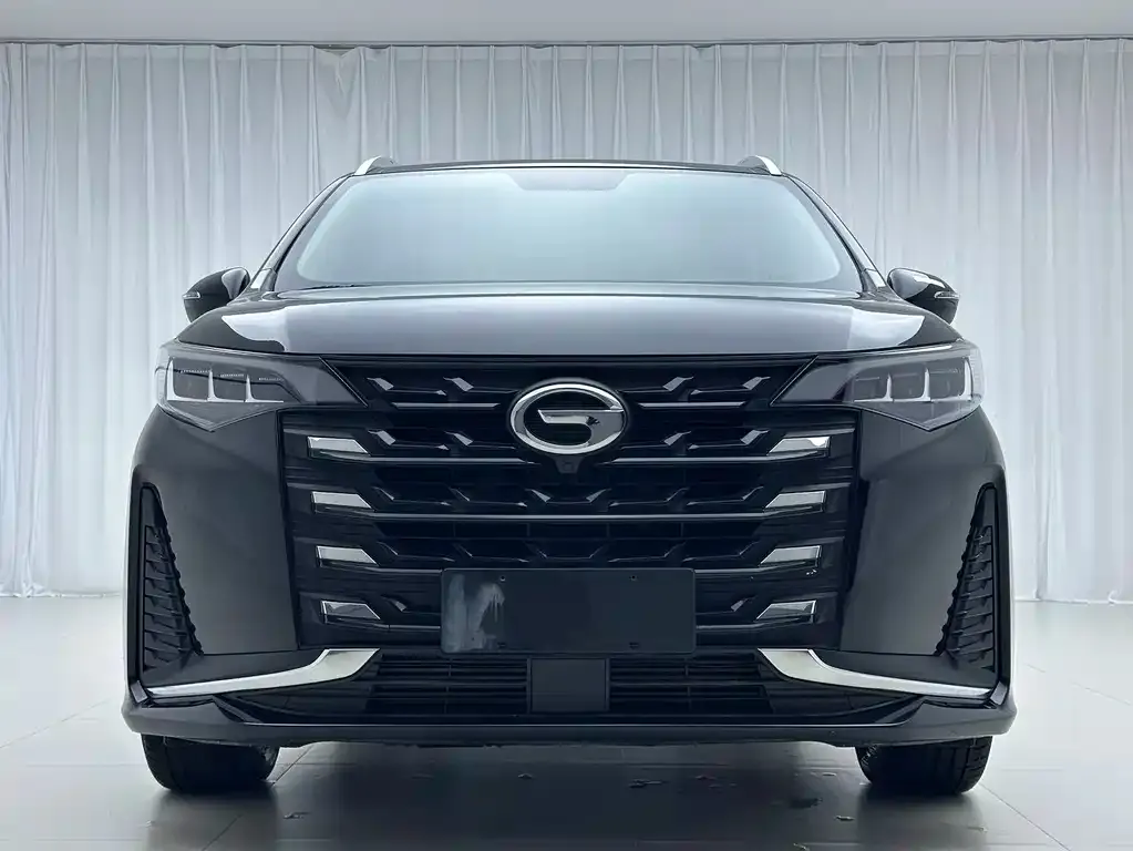 GAC Motor Trumpchi M6 — фото 2