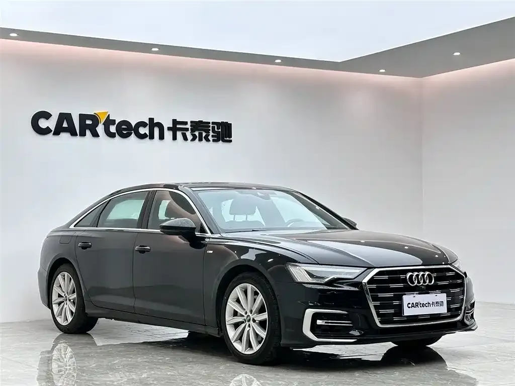 Audi A6L — фото 8