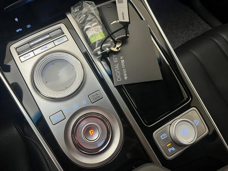 Genesis GV80 — фото 10