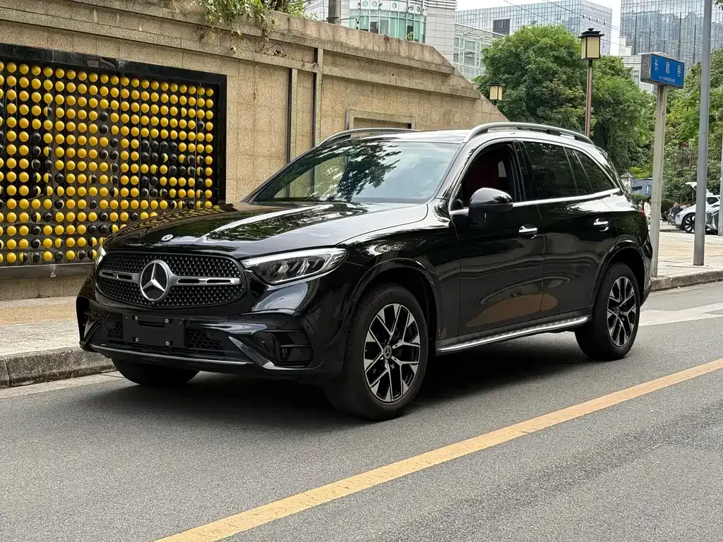 Mercedes-Benz GLC — фото 1
