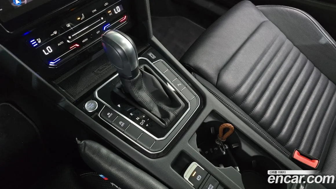 Volkswagen Passat — фото 9