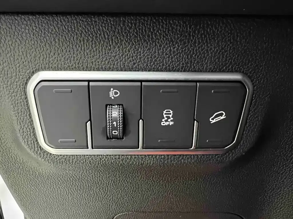 Haval M6 2022 из CN, фото 9