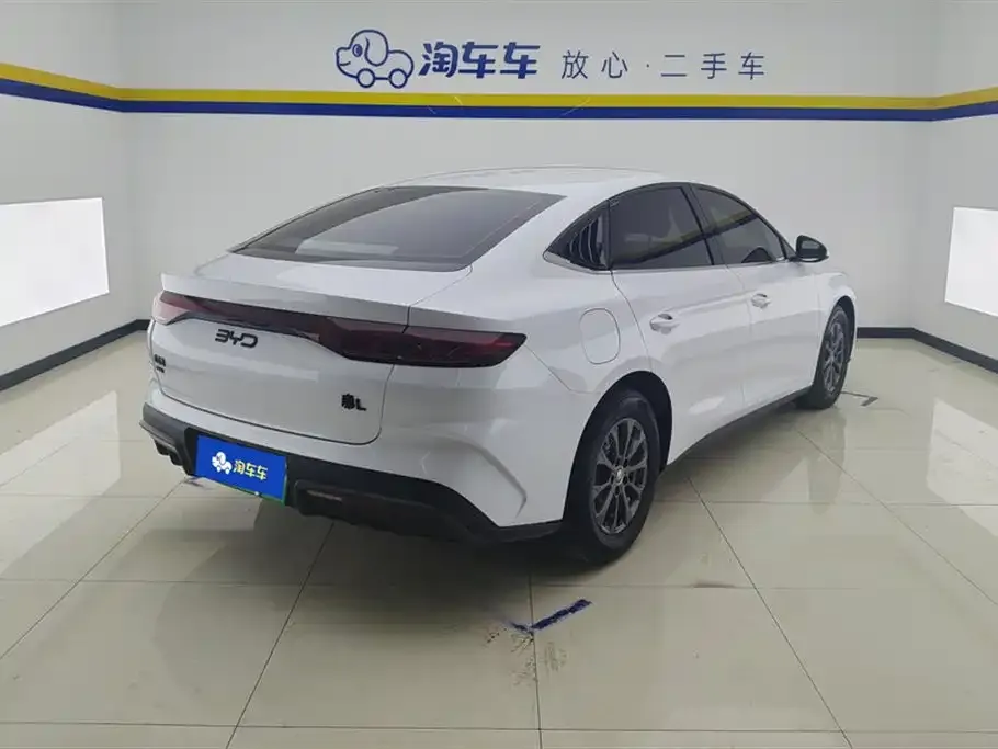 BYD Qin L — фото 10