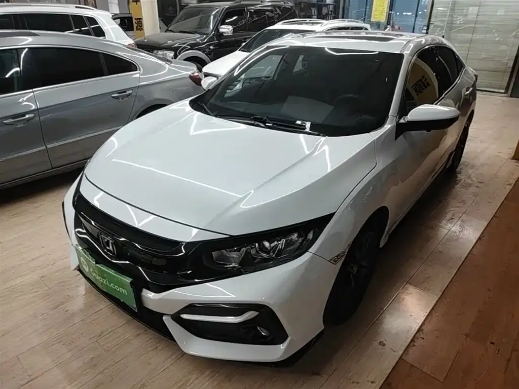 Honda Civic — фото 7