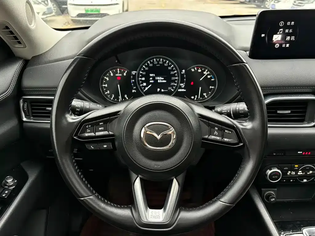 Mazda CX-5 — фото 10