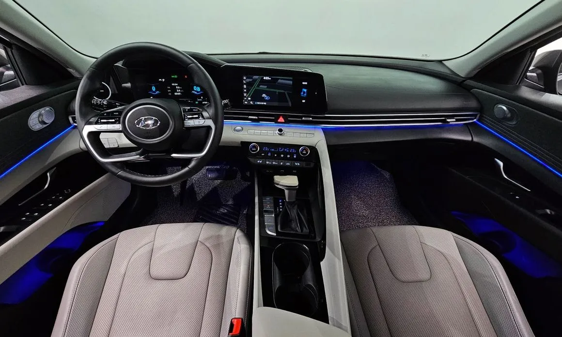 Hyundai AVANTE — фото 9