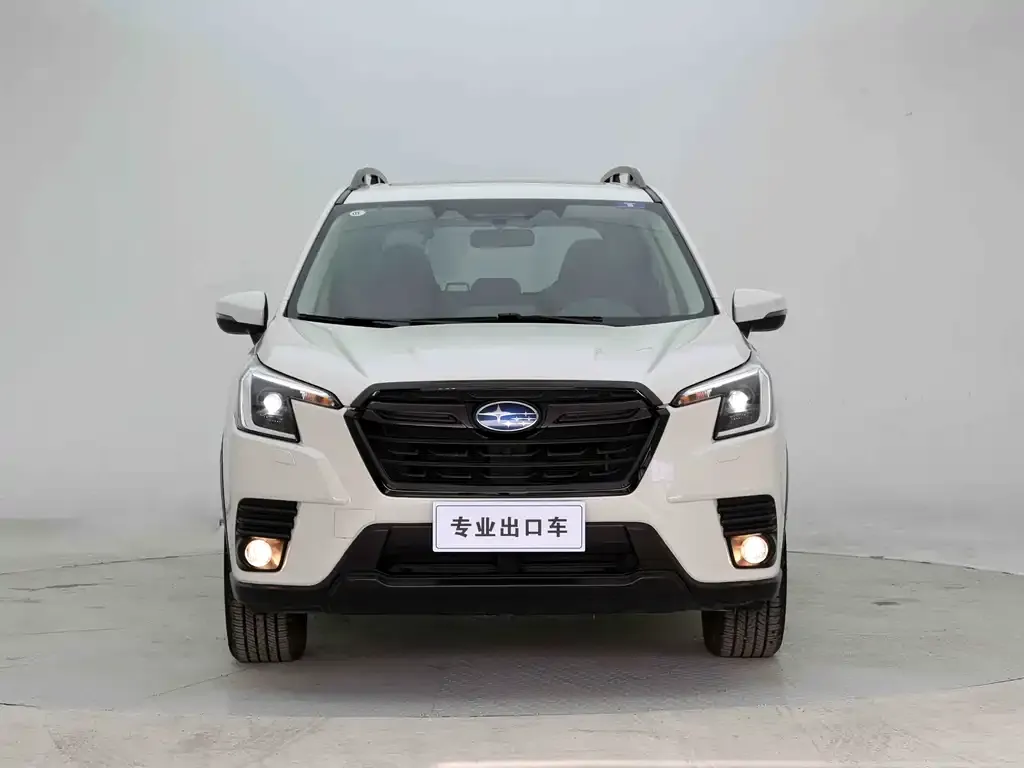Subaru Forester 2022 из CN, фото 2
