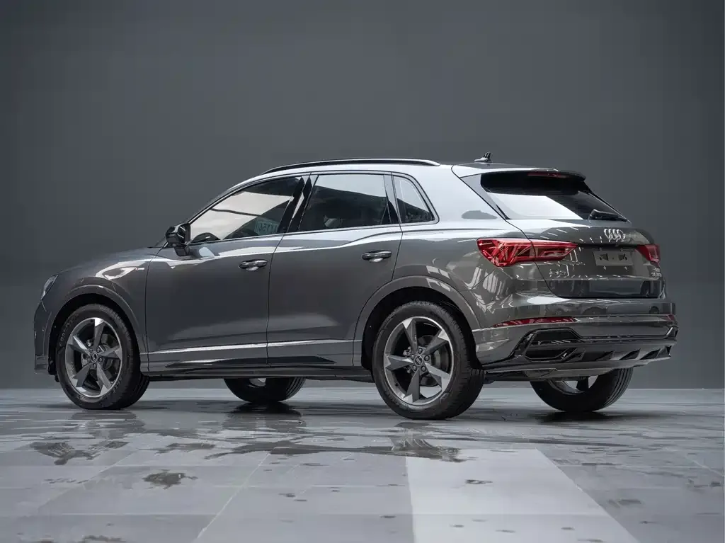 Audi Q3 — фото 7