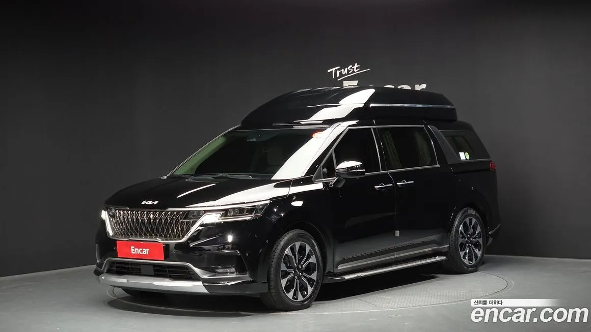 Kia Carnival — фото 1