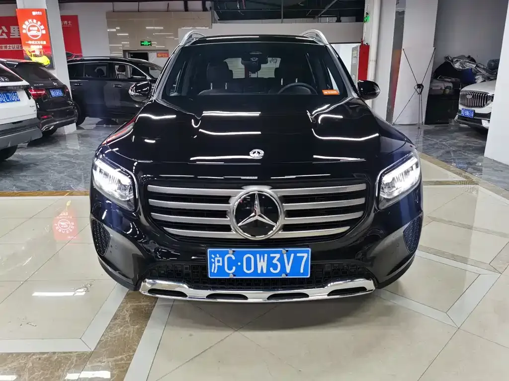 Mercedes-Benz GLB — фото 10