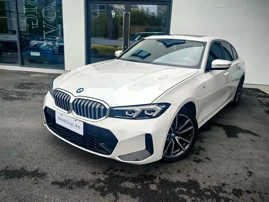 BMW 3 Series — фото 1