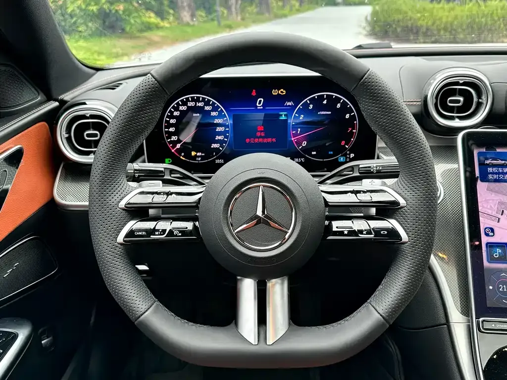 Mercedes-Benz C-Class 2025 из CN, фото 3
