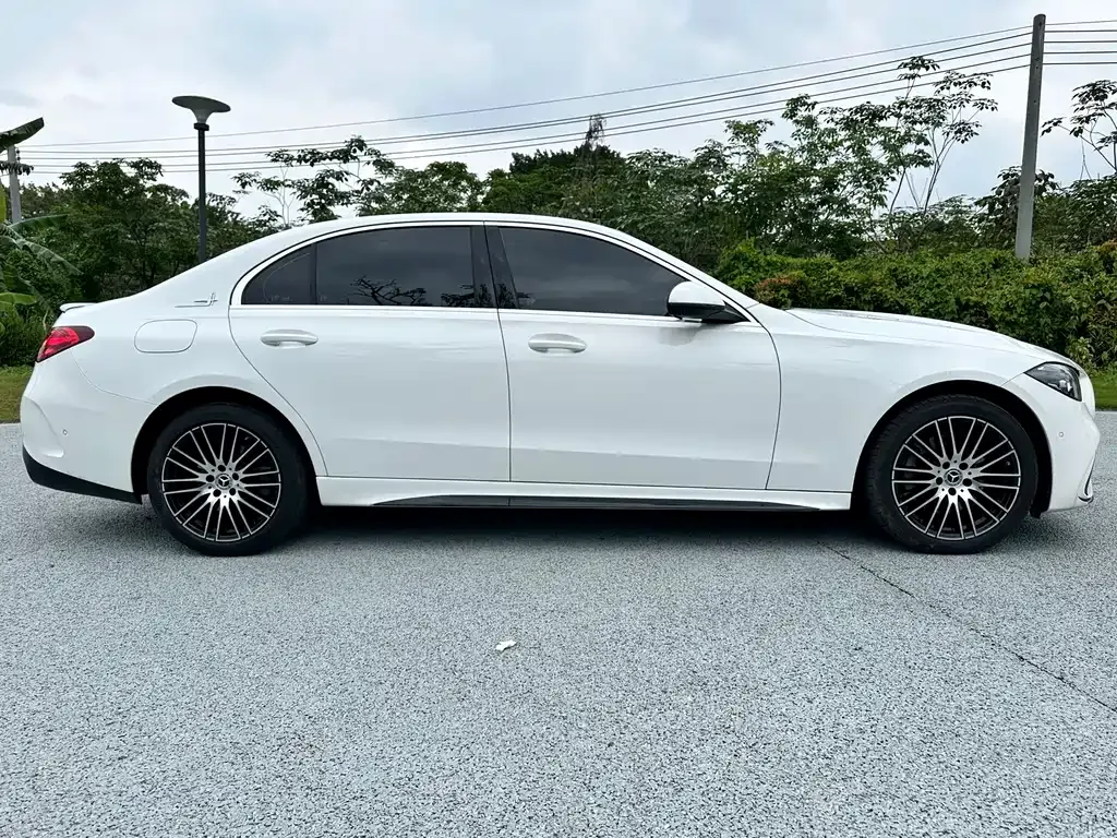 Mercedes-Benz C-Class 2025 из CN, фото 8