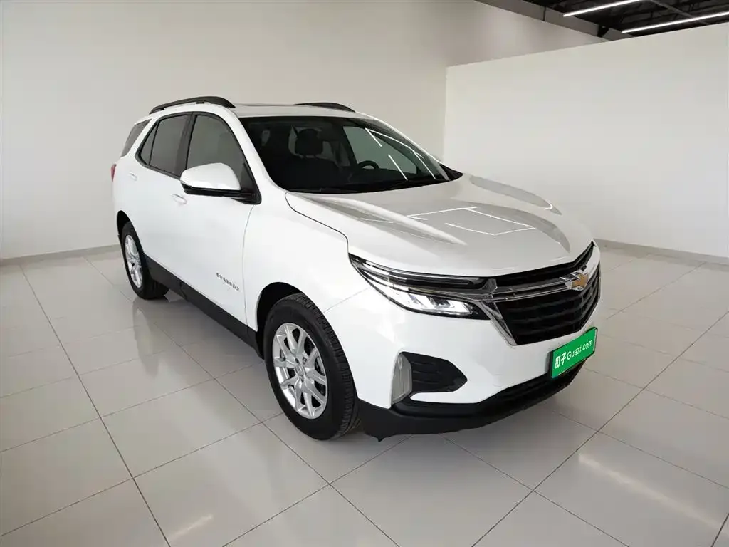 Chevrolet Equinox 2022 из CN, фото 2