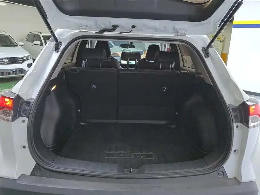 Toyota Frontlander — фото 6