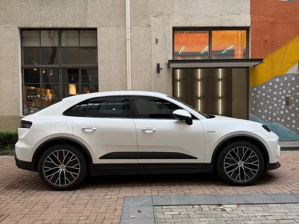 Porsche Macan EV 2025 из CN, фото 7