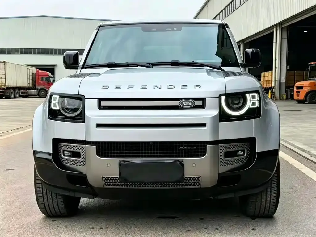 Land Rover Defender — фото 3