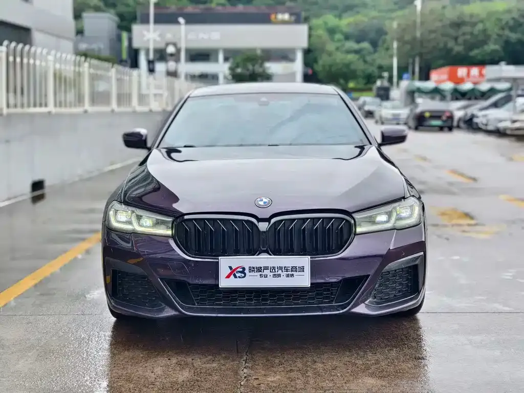 BMW 5 Series — фото 10