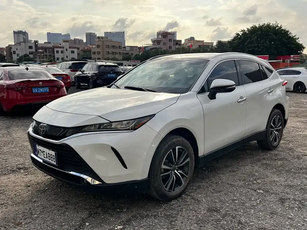 Toyota Harrier 2022 из CN, фото 5