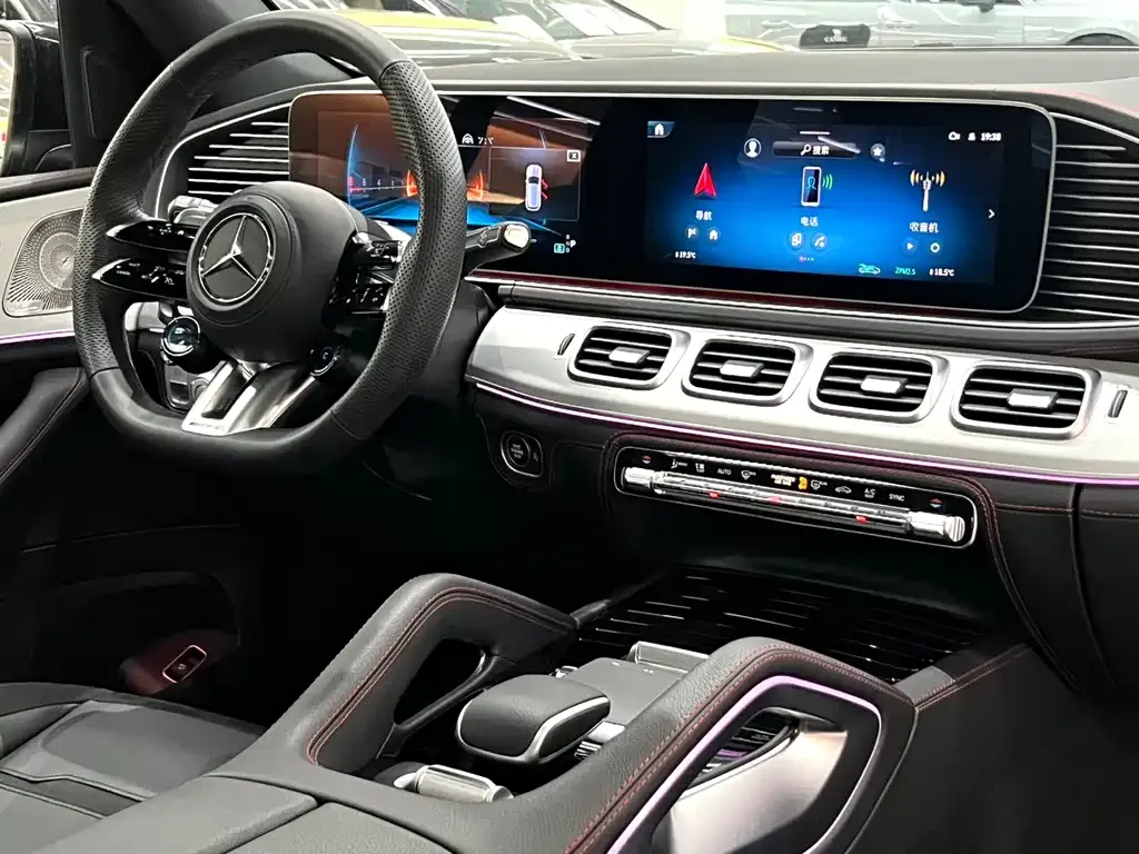Mercedes-Benz GLE AMG — фото 6
