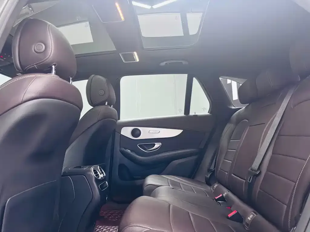 Mercedes-Benz GLC 2021 из CN, фото 2