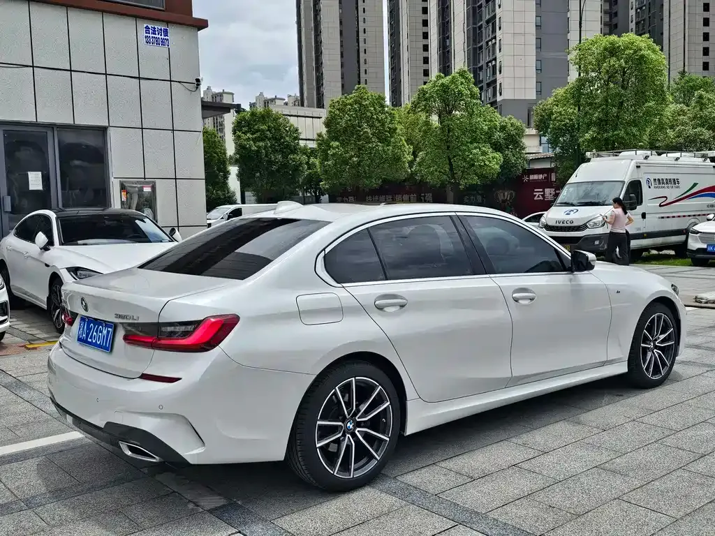 BMW 3 Series — фото 4